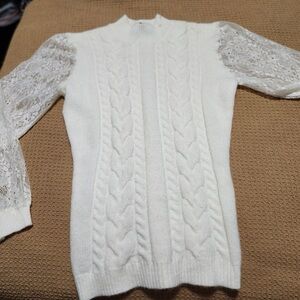 Elegant White Cable Knit Sweater with Lace Sleeves
